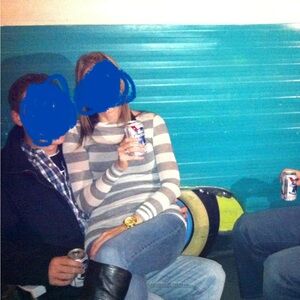 Y2K BCBGMaxAzria Gray and White Knit Top